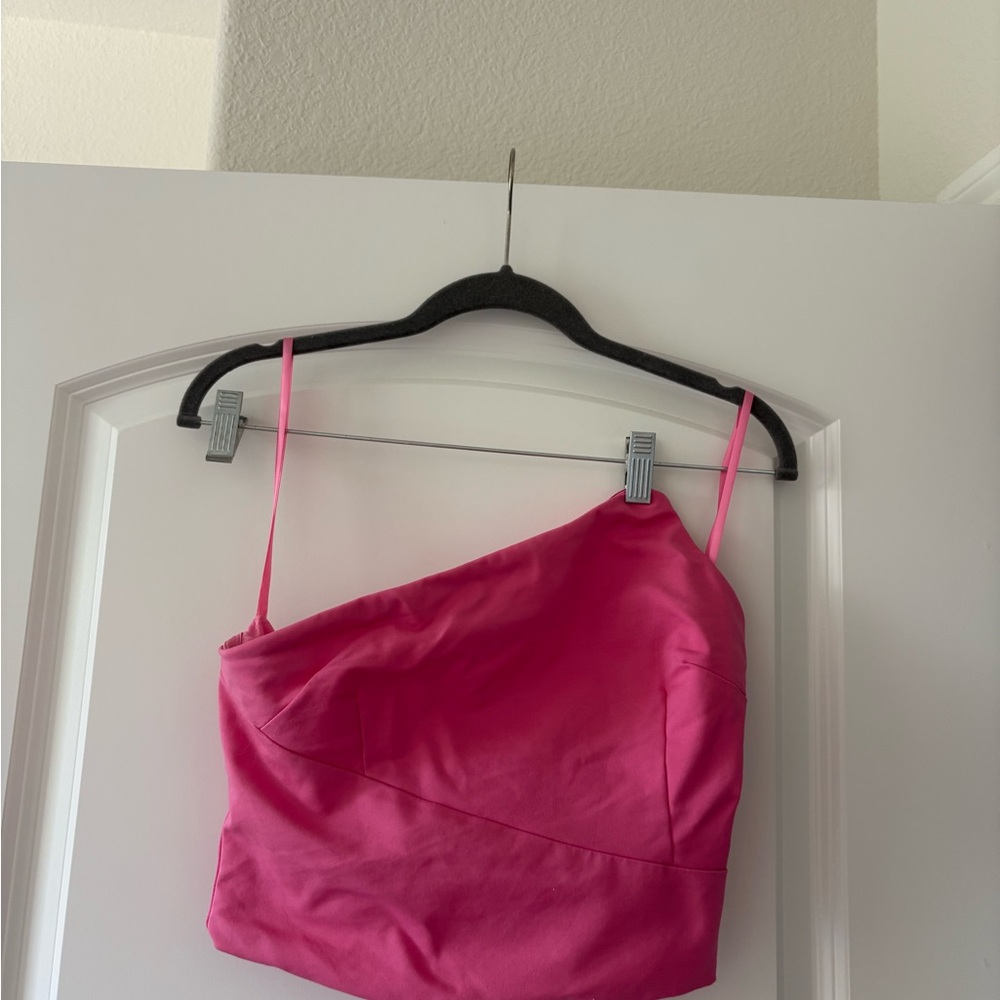 Superdown Asymmetrical Strapless Top - image 4